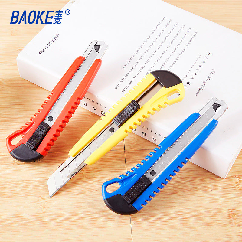 Baoke Utility Knife Large 18mm (Random Color)