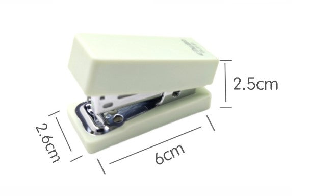 Dingli Mini Stapler Set Use staples DL0151 (48497) Random Color